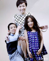 组图：景岗山儿女近照曝光 网友直喊国民岳父