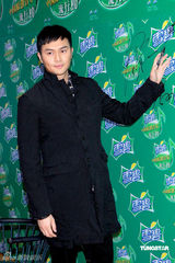 幻灯：雪碧榜周杰伦提携师妹不遗余力 周笔畅称霸