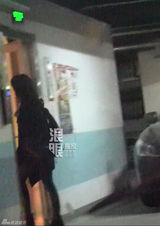 组图：阿Sa(蔡卓妍)录制跳水节目健身消减疲劳