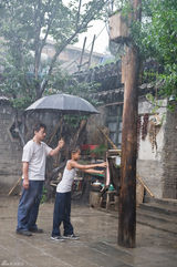 幻灯图集：《功夫梦》成龙版海报曝光 调教小史密斯