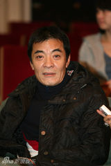 组图：中国电视剧导演集体授信签约 导演变成投资人