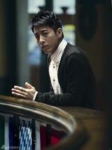 高清图：吕颂贤拍写真 放荡不羁演绎都市质男