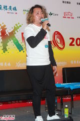 组图：古明华慎言免女儿不快 李蕴与刘谦无联络