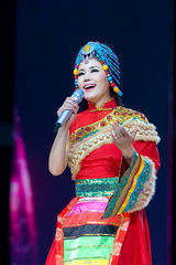 高清组图：民族歌舞《和谐中华》剧照