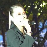 组图：47岁关淑怡时尚冷艳 曝儿子生父是活佛