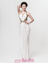 组图：银雪《新娘》大片优雅俏皮两相宜