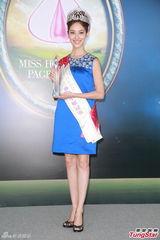 组图：港姐三甲出炉 获奖佳丽首见媒体