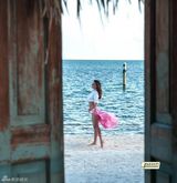 组图：超模米兰达-可儿夏日写真展风情