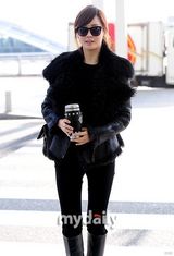 组图：《IRIS2》赴匈牙利取景 李多海等亮相机场