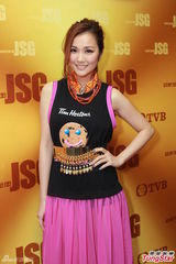 组图：薛凯琪否认与无线不和 愿各台互相爱护