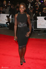 组图：黑人女星露皮塔成《人物》2014最美女性