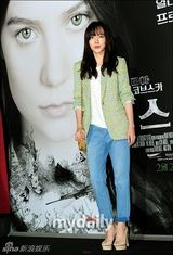 组图：影片《斯托克》首映 宋仲基金秀贤等支持