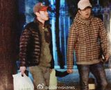 组图：蔡国庆“一家三口”温馨用餐 感情成谜