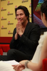 组图：基努-里维斯陈虎叶青做客聊《太极侠》