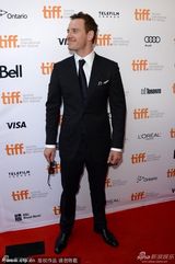 组图：《为奴十二年》首映 皮特变净面小生