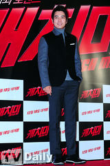 组图：文彩媛崔江熙朱相昱等齐捧场朱元新片