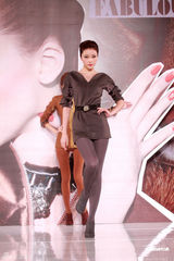 组图：熊黛林不惧做高龄产妇 白歆惠变性感猫女郎