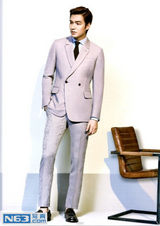 组图：长腿偶吧李敏镐登时尚封面展高富帅魅力