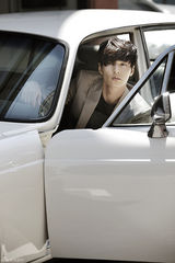 高清组图：韩星元斌秋装写真 尽展都市型男魅力