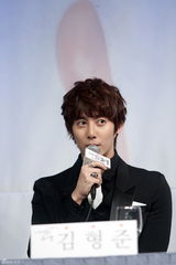 组图：韩国电视剧《闪亮的她》制作发布会