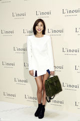 独家高清：张根硕撑品牌活动 少女时代允儿清纯