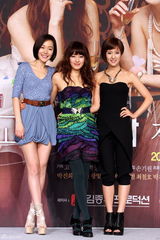 高清组图：金范朴真熙携手新剧《还想结婚的女人》