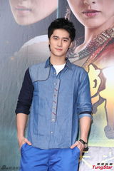 组图：刘诗诗胡歌亮相 蒋劲夫帅气娜扎美艳