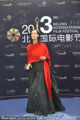 组图：《B级片之王》剧组亮相北京电影节蓝毯