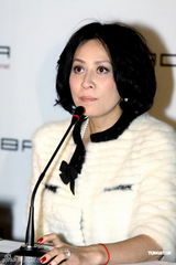 组图：刘嘉玲出席品牌发布会坦言不会再演武则天