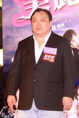 幻灯：《美丽密令》首映 阿Sa(蔡卓妍)着装沉重强颜欢笑