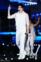 组图：韩团2PM与missA等出席音乐盛典尽情狂欢