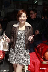 组图：《夏日恋一恋》开机 刘羽琦张馨予秀美胸