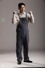 组图：献礼剧《开天辟地》邓小平定妆照 