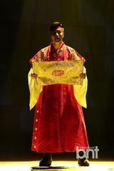 组图：韩星金多贤等出席音乐剧《拥月》记者会