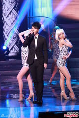 组图：陈慧琳谢安琪等助阵《万众同心公益金》