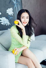 组图：秦岚登杂志封面 非缘勿扰认真生活