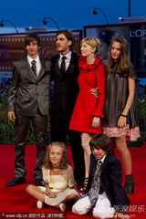 高清组图：《质数的孤独》首映 蒂尔达-斯文顿助阵