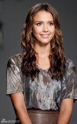 杰西卡-阿尔芭和伊娃-朗格利亚等明星合拍写真(图)