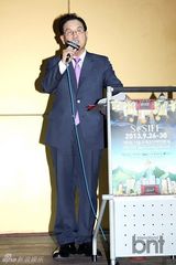 组图：金赛纶出席首尔国际微电影节骨瘦如柴