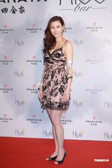 组图：李嘉欣满意现在财政权 避谈谢霆锋夫妇