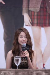 高清组图：郑珍云姜索拉等出席记者会为新剧造势