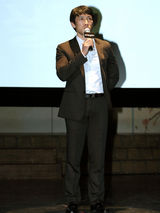 高清图：《愉快的杀人者》发布会 众主创出席