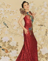 组图：方琼拍摄复古风大片 徜徉老上海街头巷尾