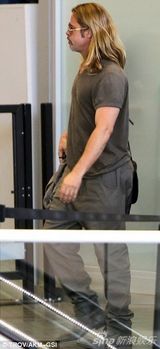 组图：皮特抵法密会婚礼策划师 商讨婚礼事宜