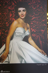 组图：戛纳举办性感女星展 梦露泰勒曝光珍贵照片