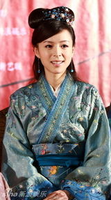 幻灯图：《唐伯虎2》探班 三才子“教坏”黄晓明