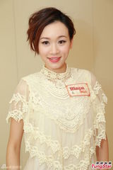 组图：胡杏儿辟谣绯闻男友 专情工作不急恋爱