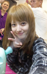 幻灯图集：日本人气美女佐佐木希生活照集锦