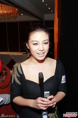 组图：廖碧儿贺旧爱陈豪当爹 安享现况不急拍拖