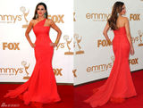 组图：第63届艾美奖红毯女星斗艳之红色礼服篇
